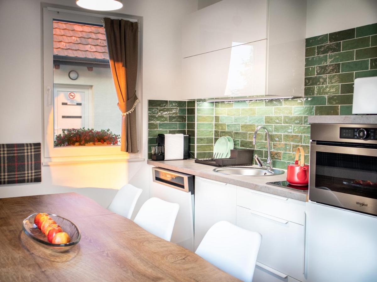 Ugo Apartman Halaszi Ngoại thất bức ảnh