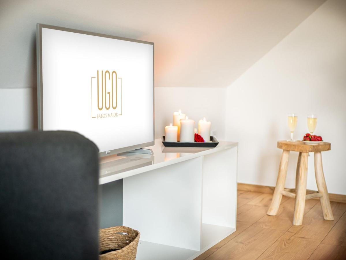 Ugo Apartman Halaszi Ngoại thất bức ảnh