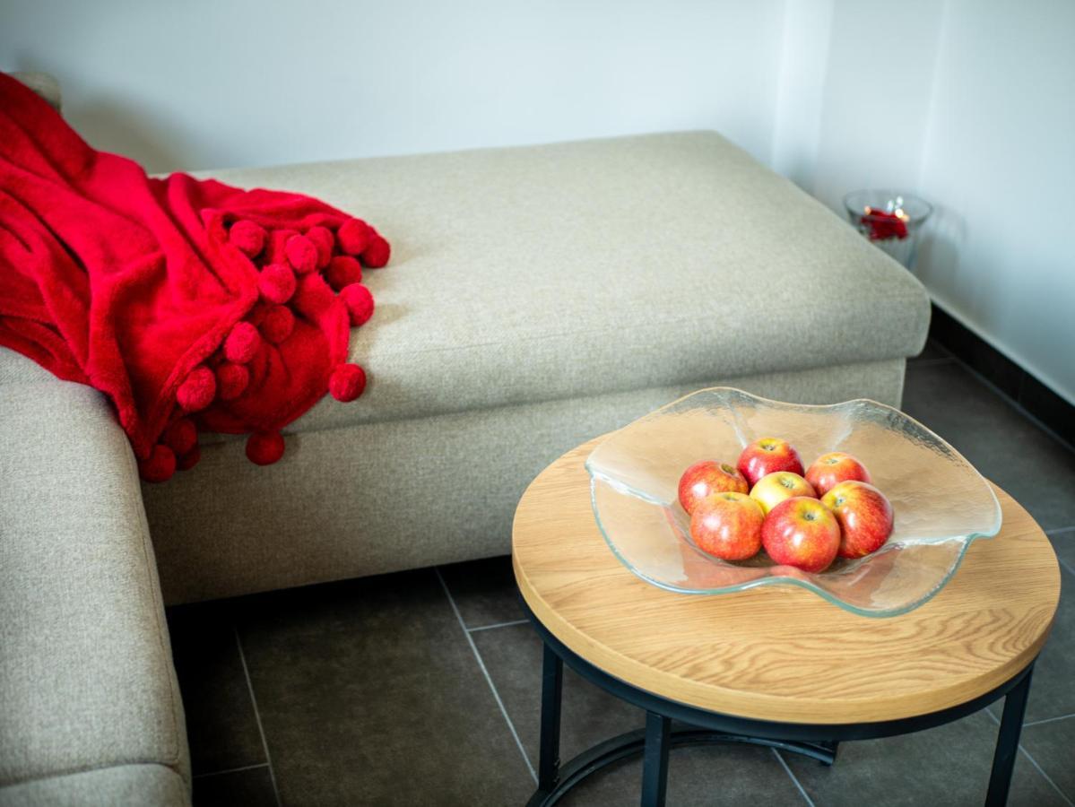 Ugo Apartman Halaszi Ngoại thất bức ảnh