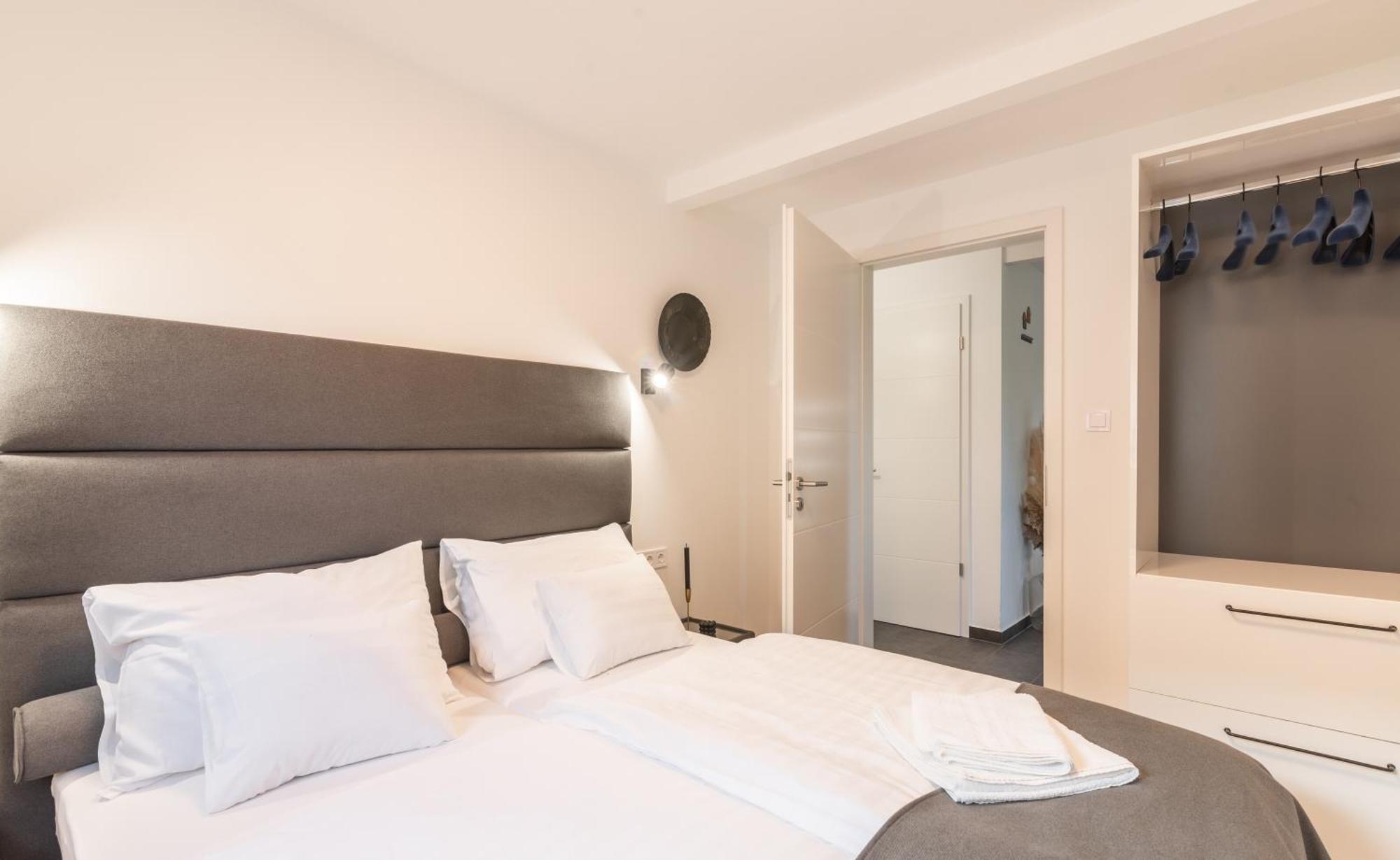 Ugo Apartman Halaszi Ngoại thất bức ảnh